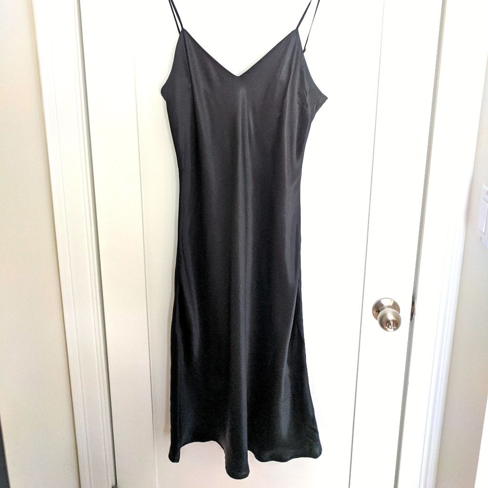 Wintersilks Silk Charmeuse Black Slip - M